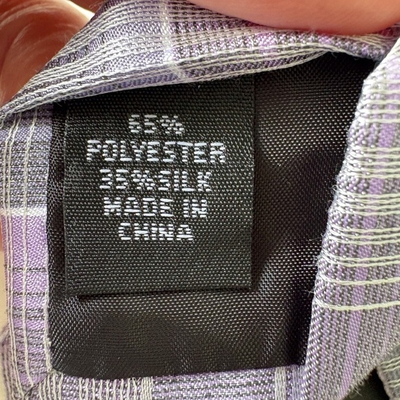 Calvin Klein Silk Blend Lavender Tie NWT $70 Office Career Church Prom Party - Picture 4 of 4